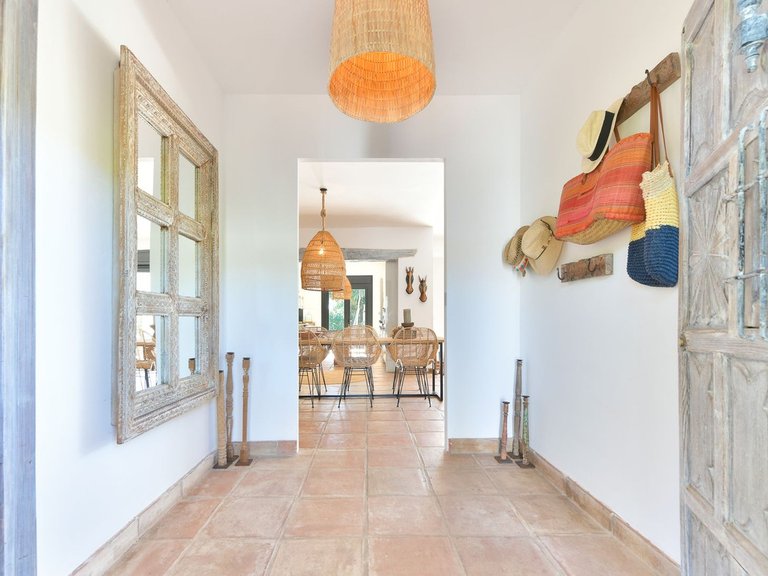 Villa for Sale in Hacienda Las Chapas, Malaga 32