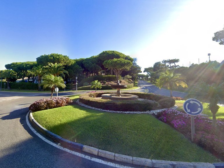 Villa for Sale in Hacienda Las Chapas, Malaga 46
