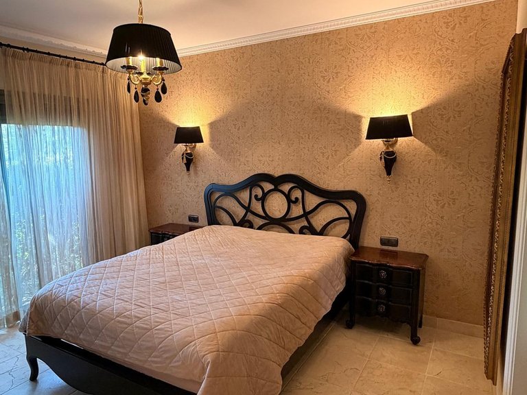 Apartment for Sale in Estepona, Malaga 10
