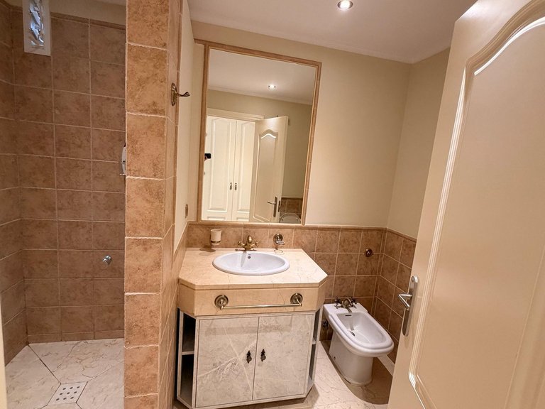 Apartment for Sale in Estepona, Malaga 18