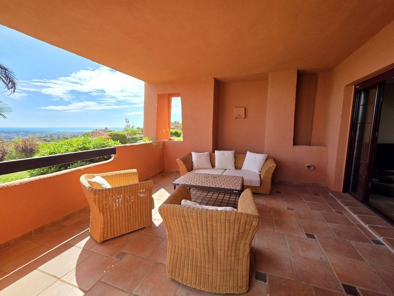 Apartment for Sale in La Mairena, Malaga 3