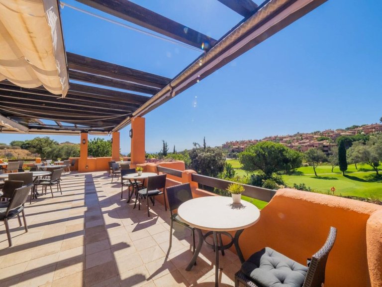 Apartment for Sale in La Mairena, Malaga 39