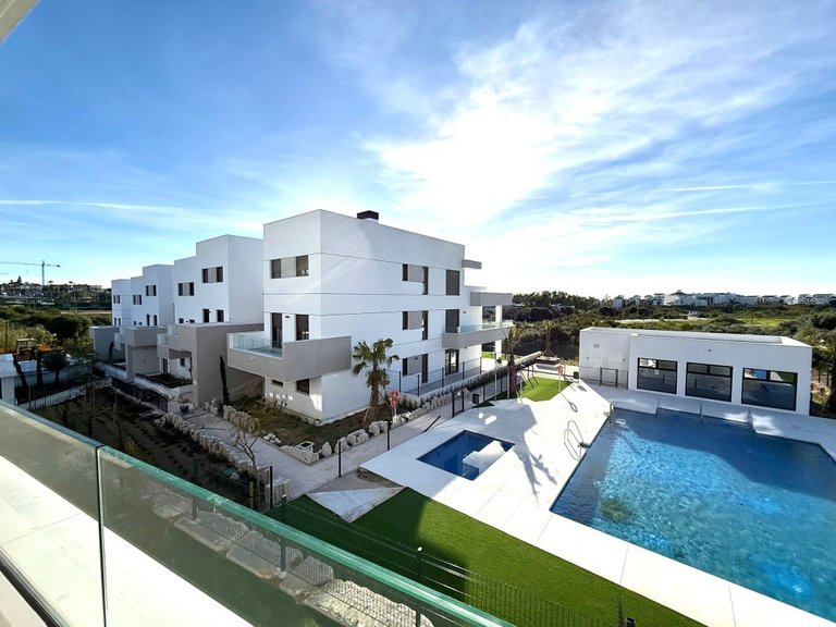 Apartment for Sale in Estepona, Malaga 3