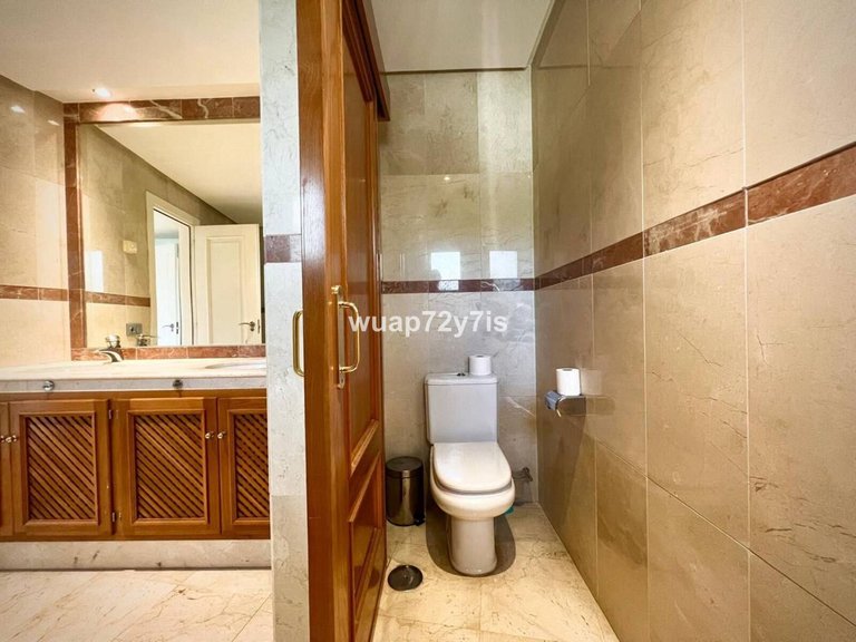 Villa for Sale in Estepona, Malaga 23