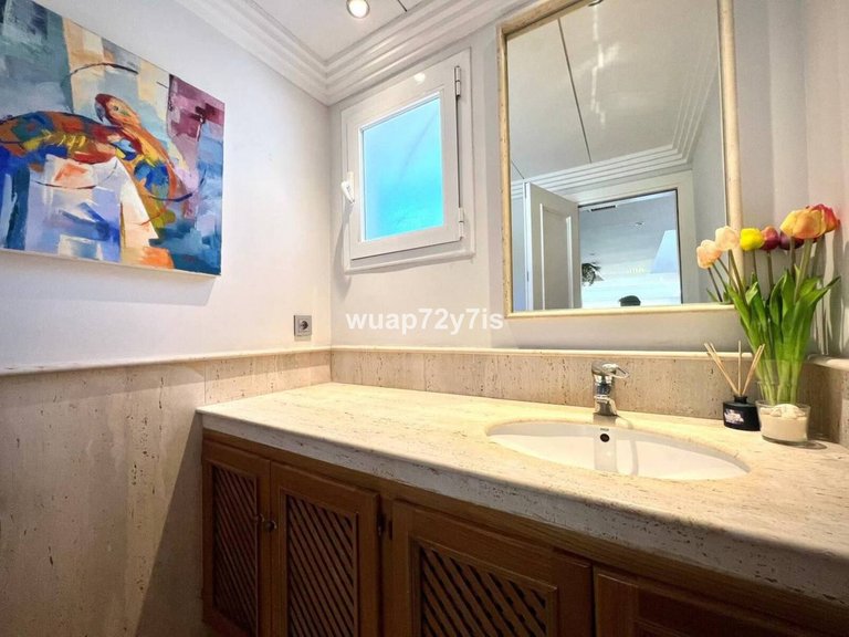 Villa for Sale in Estepona, Malaga 25