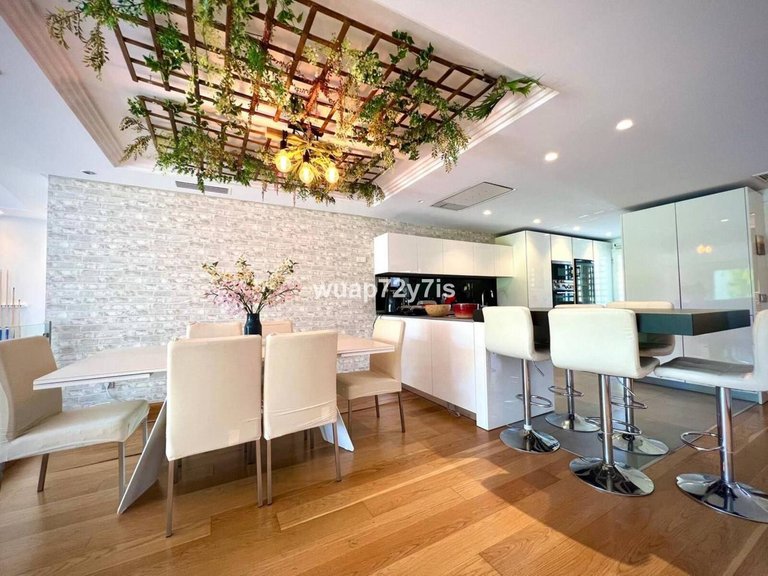 Villa for Sale in Estepona, Malaga 3