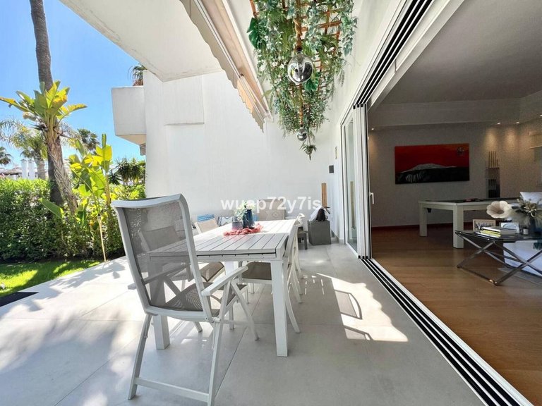 Villa for Sale in Estepona, Malaga 7