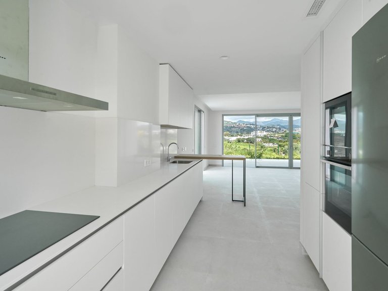 Villa for Sale in San Pedro De Alcántara, Malaga 6