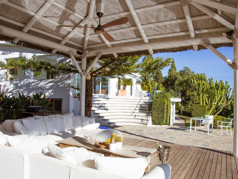 Villa for Sale in Hacienda Las Chapas, Malaga 30