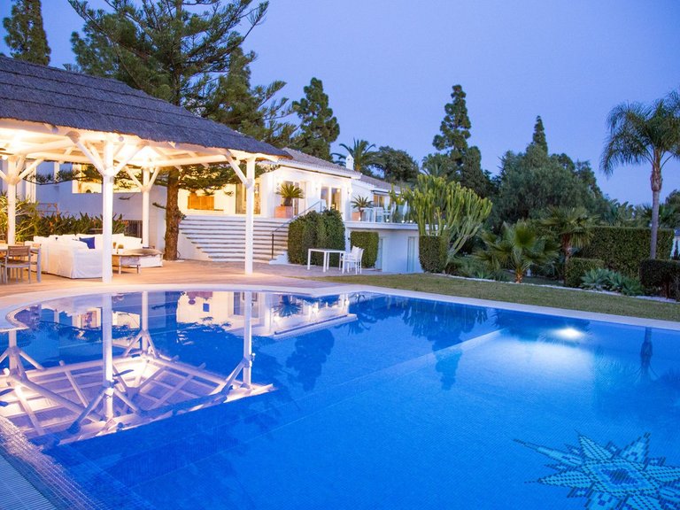 Villa for Sale in Hacienda Las Chapas, Malaga 36