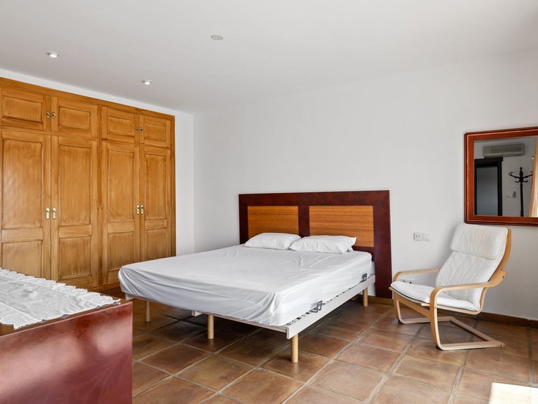 Villa for Sale in Marbesa, Malaga 30