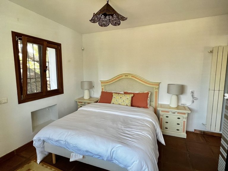 Villa for Sale in Marbesa, Malaga 34