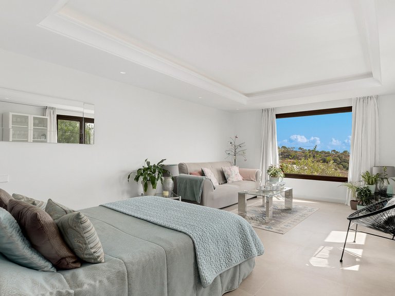 Villa for Sale in Costa del Sol Estepona, Malaga 19