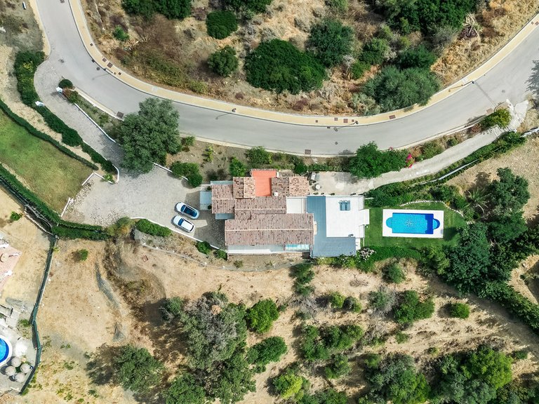 Villa for Sale in Costa del Sol Estepona, Malaga 26