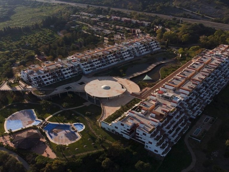Apartment for Sale in Benahavís, Malaga 40