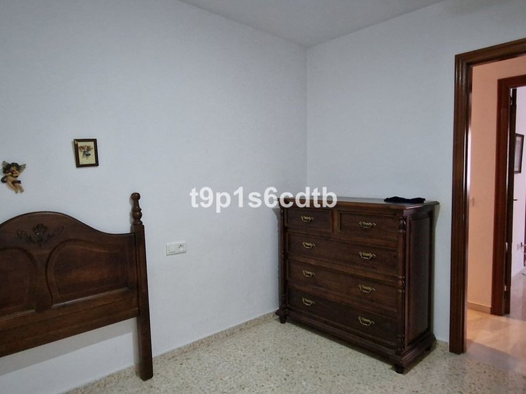 Apartment for Sale in San Pedro De Alcántara, Malaga 8