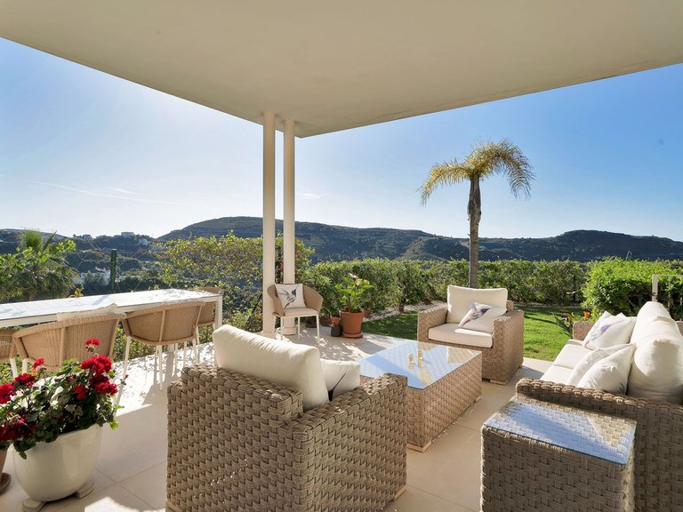 Apartment for Sale in Benahavís, Malaga 1