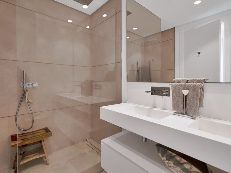 Apartment for Sale in Benahavís, Malaga 23