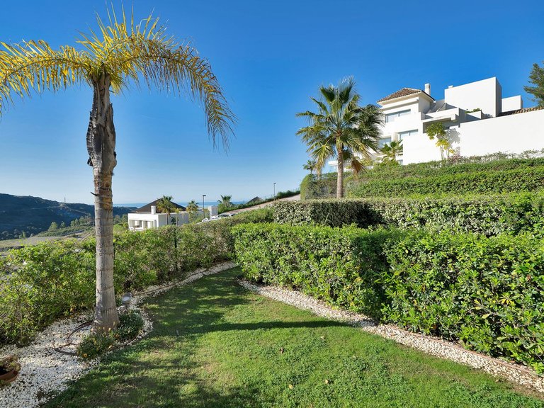 Apartment for Sale in Benahavís, Malaga 26