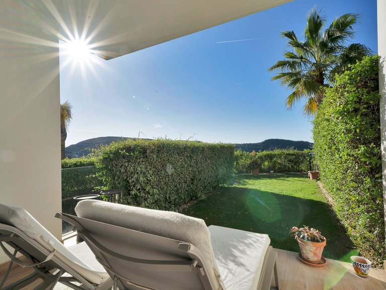 Apartment for Sale in Benahavís, Malaga 29