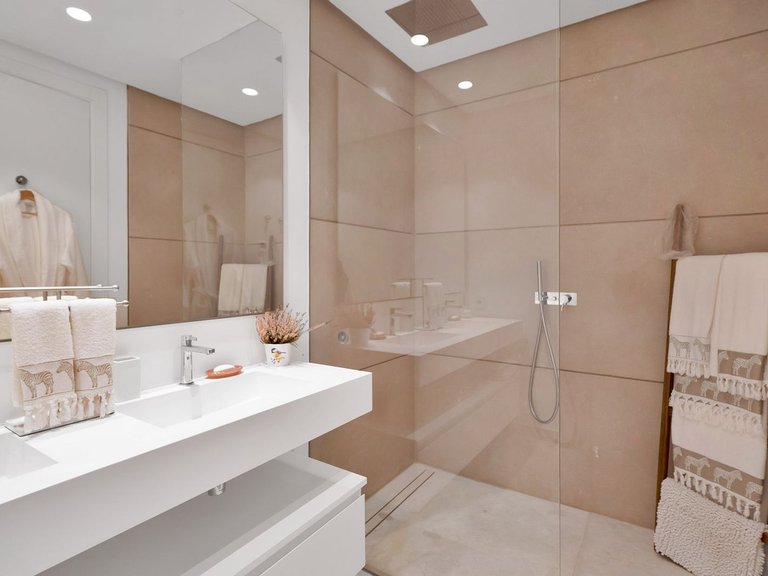 Apartment for Sale in Benahavís, Malaga 31