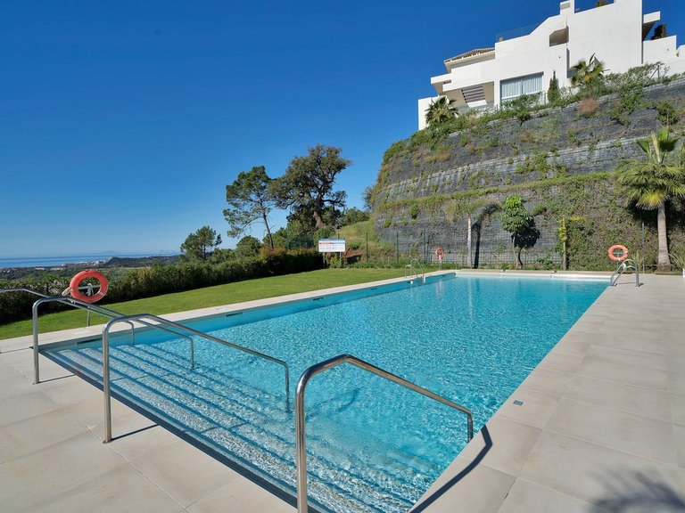 Apartment for Sale in Benahavís, Malaga 42