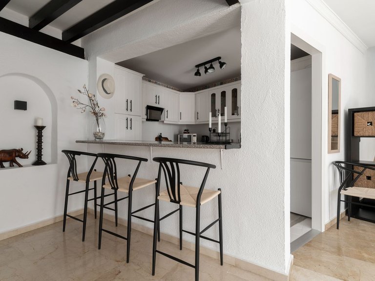 Villa for Sale in Nueva Andalucía, Malaga 7