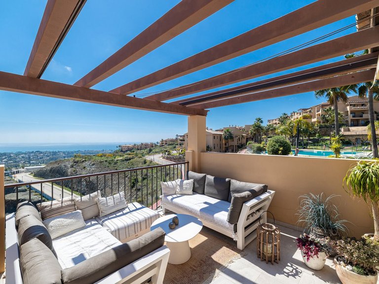 Apartment for Sale in Benahavís, Malaga 7