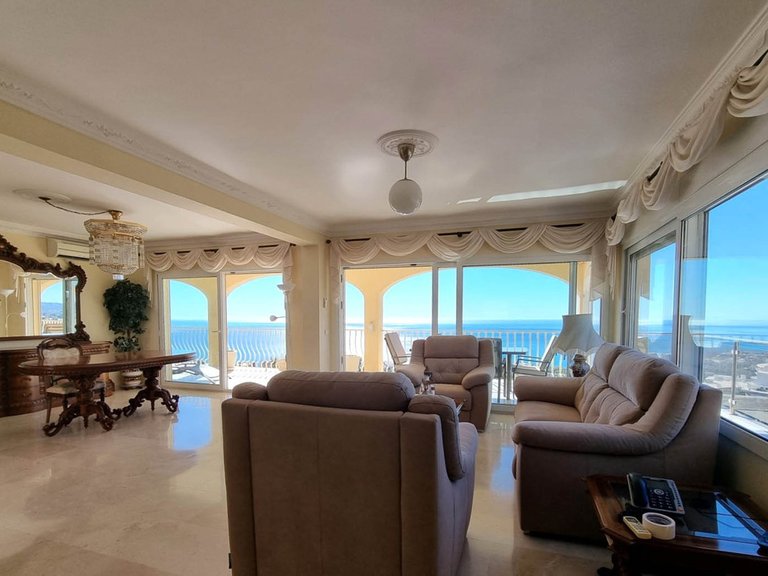 Villa for Sale in Benalmadena, Malaga 11