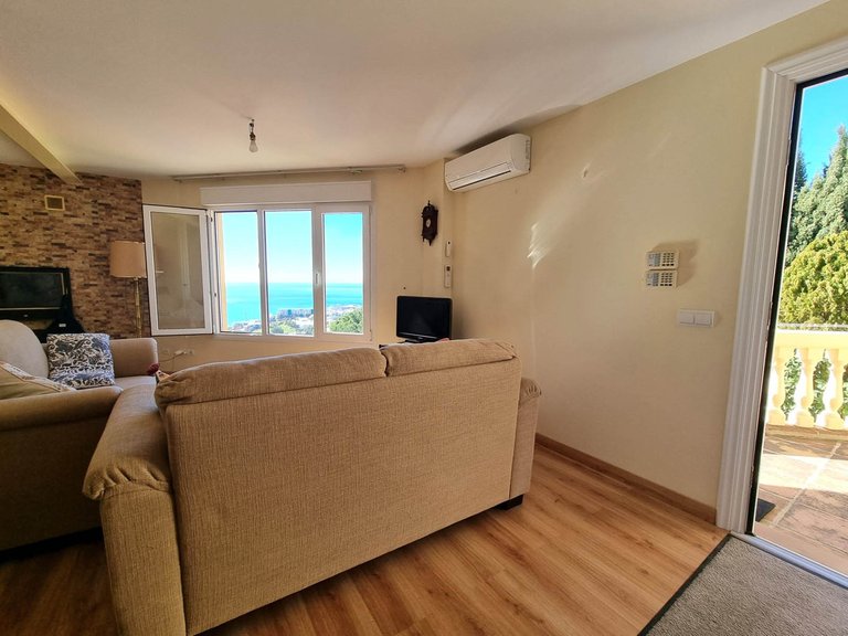 Villa for Sale in Benalmadena, Malaga 12
