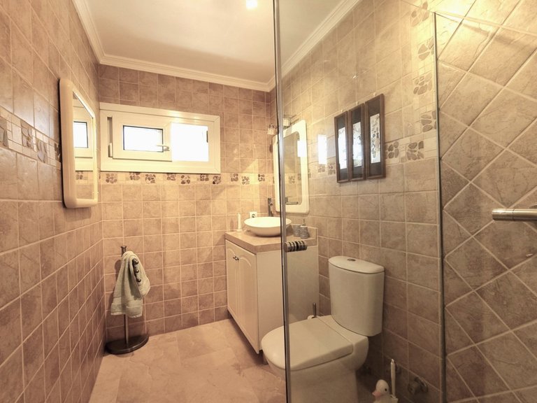 Villa for Sale in Benalmadena, Malaga 18