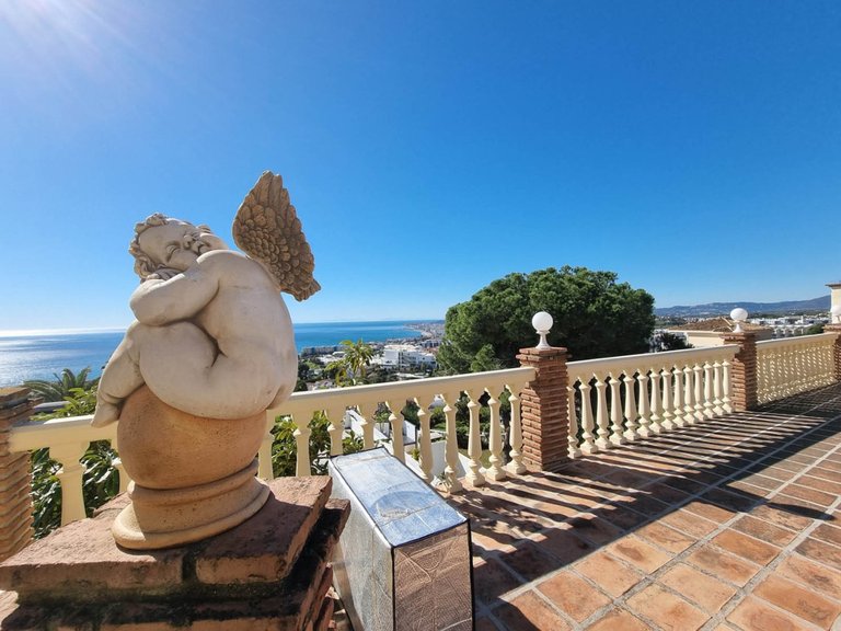 Villa for Sale in Benalmadena, Malaga 30