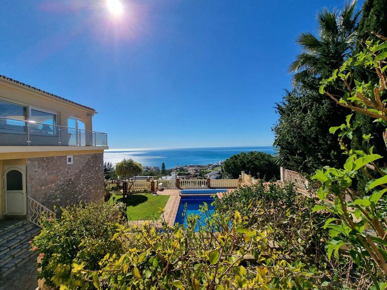 Villa for Sale in Benalmadena, Malaga 33