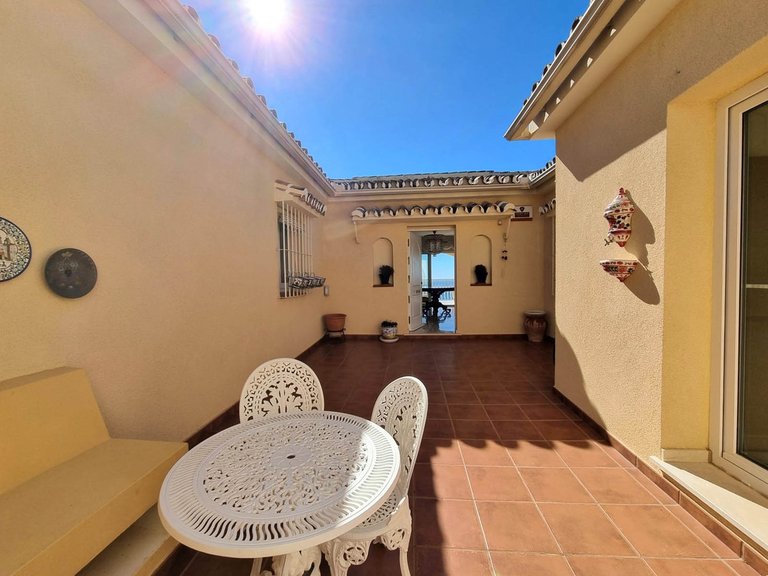 Villa for Sale in Benalmadena, Malaga 6