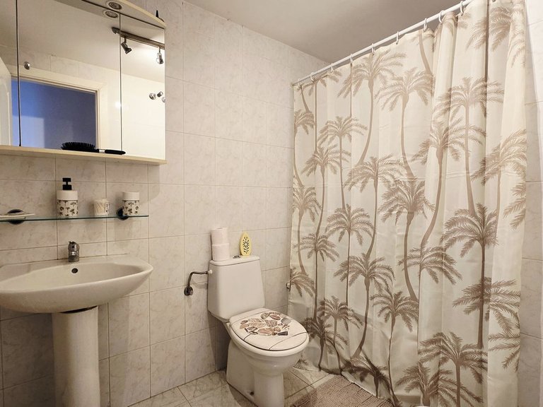 Apartment for Sale in Nueva Andalucía, Malaga 11