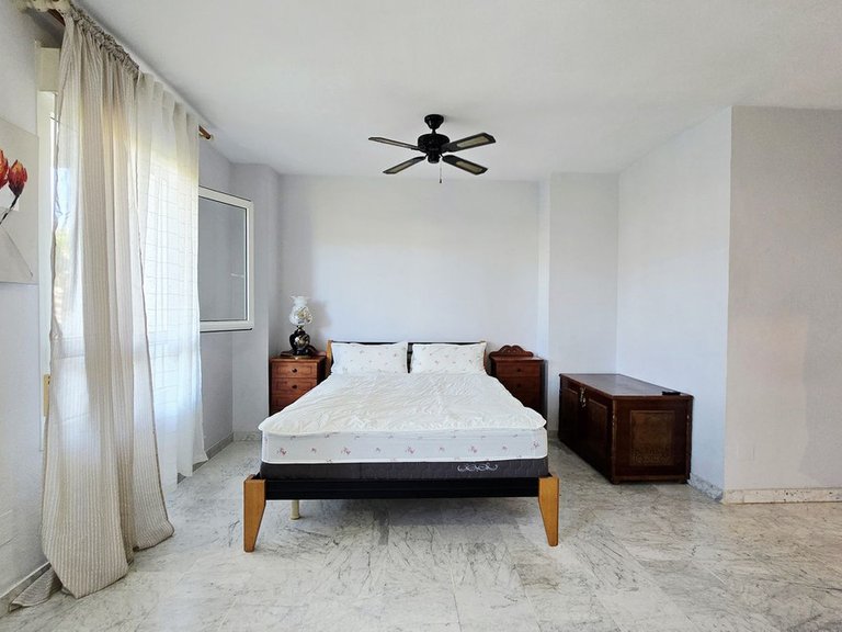 Apartment for Sale in Nueva Andalucía, Malaga 13