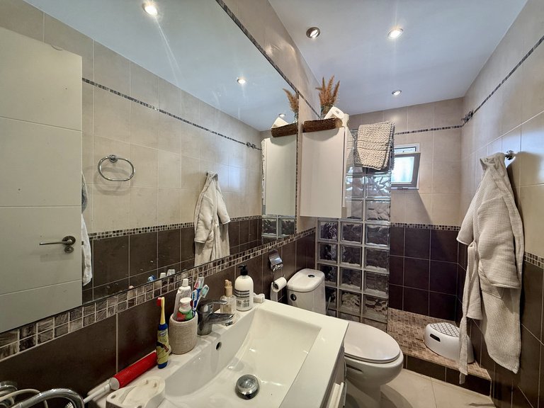 Villa for Sale in Nueva Andalucía, Malaga 15