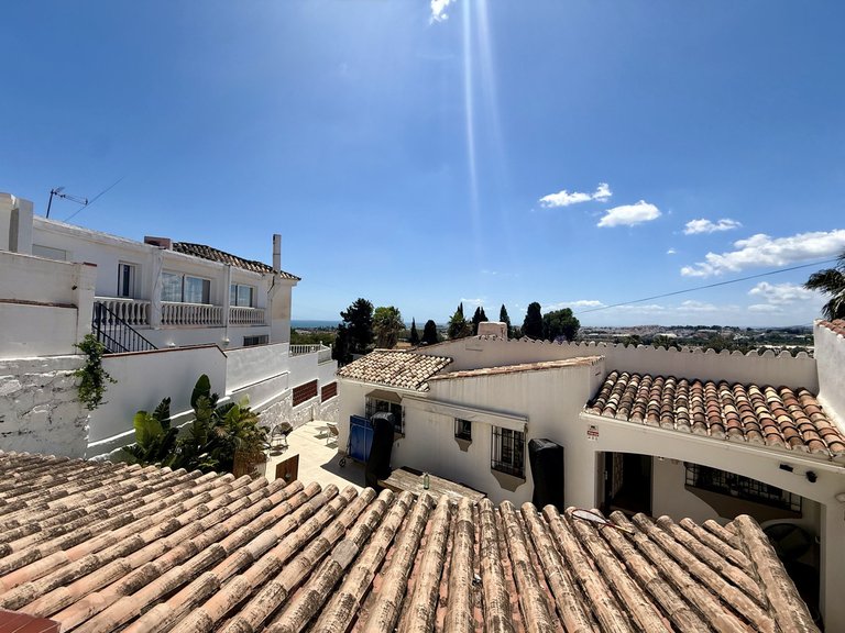 Villa for Sale in Nueva Andalucía, Malaga 2