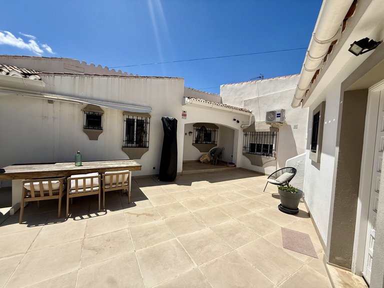 Villa for Sale in Nueva Andalucía, Malaga 20