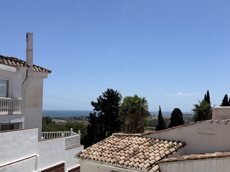 Villa for Sale in Nueva Andalucía, Malaga 25