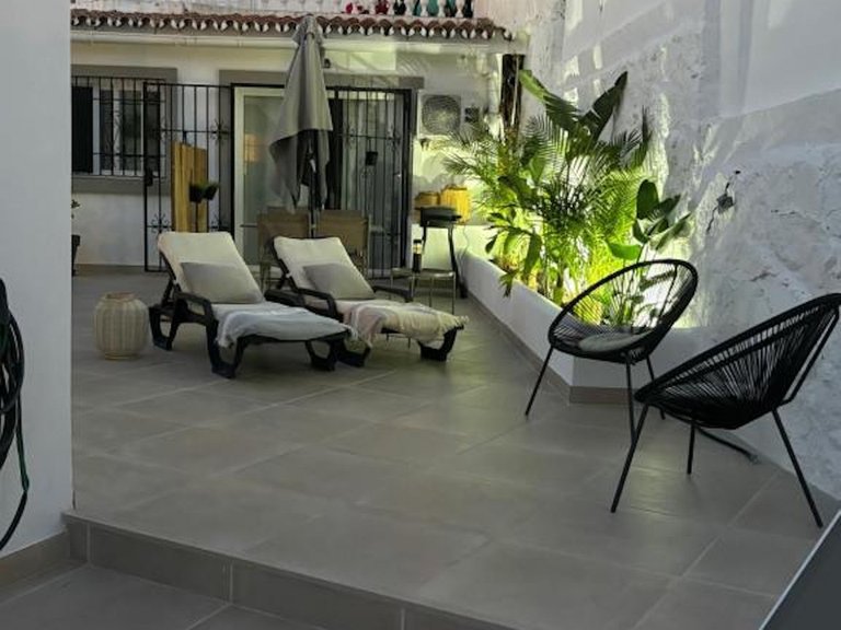Villa for Sale in Nueva Andalucía, Malaga 32
