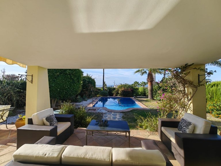 Villa for Sale in Estepona, Malaga 14