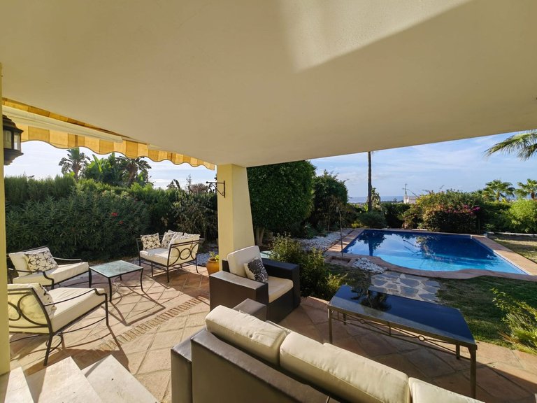 Villa for Sale in Estepona, Malaga 15