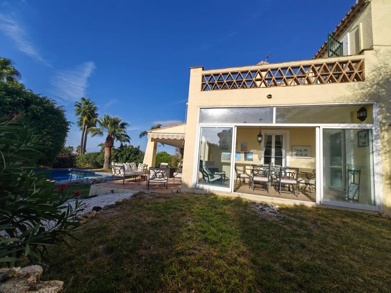 Villa for Sale in Estepona, Malaga 25
