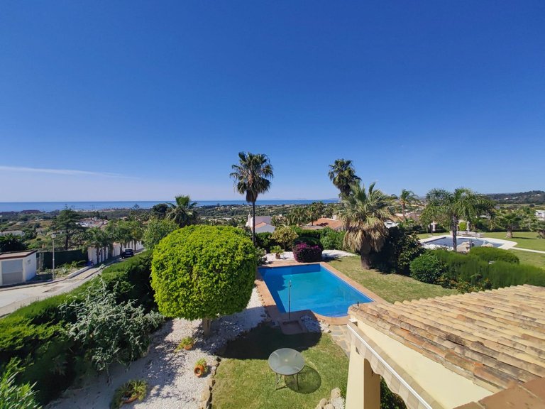 Villa for Sale in Estepona, Malaga 47
