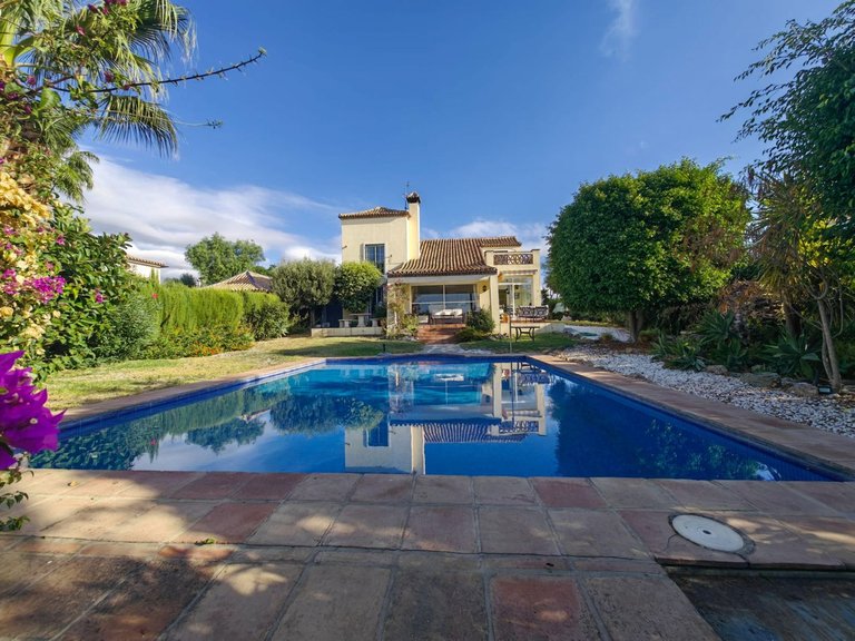 Villa for Sale in Estepona, Malaga 57