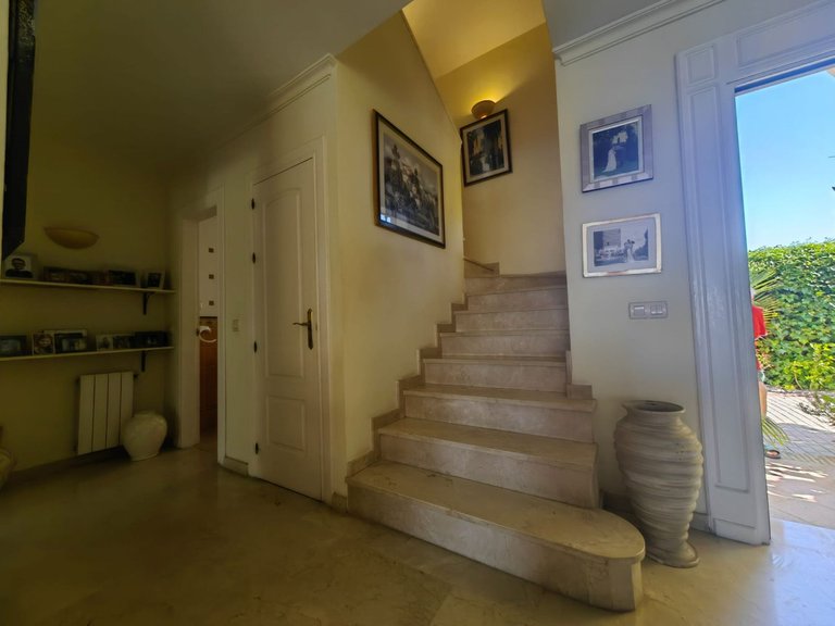 Villa for Sale in Estepona, Malaga 6