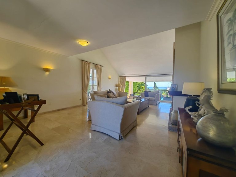 Villa for Sale in Estepona, Malaga 8