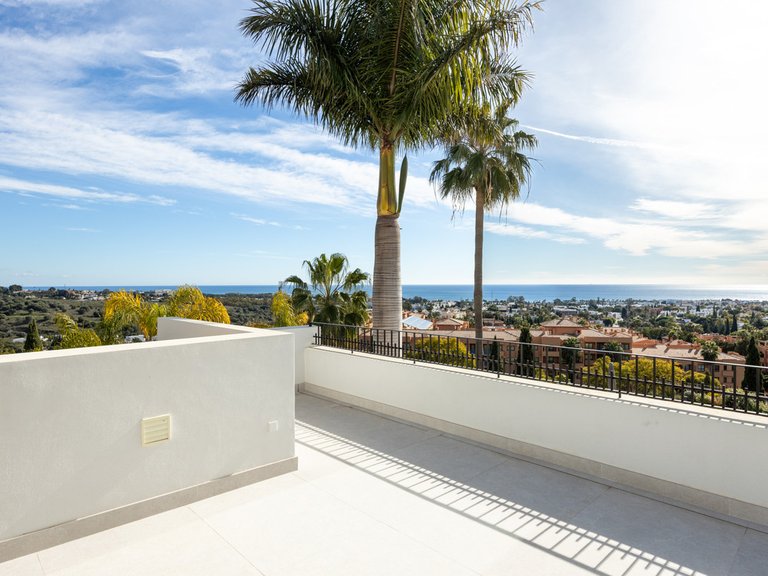 Villa for Sale in Los Flamingos, Malaga 29