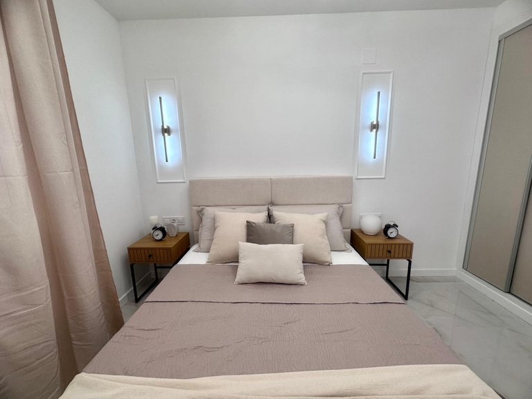 Apartment for Sale in Torrevieja, Alicante 1